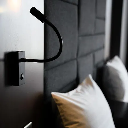 Nova Vista Deluxe & A Member Of Radisson Individuals *