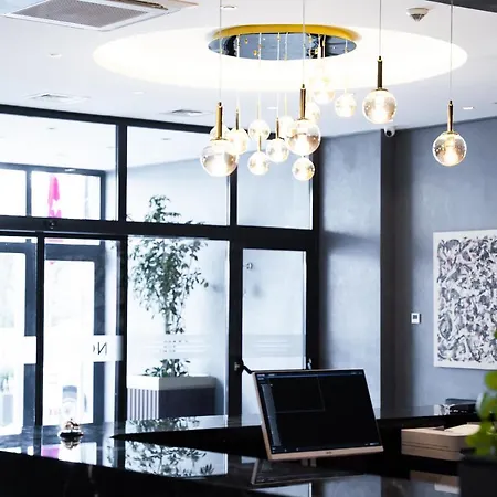 Отель Nova Vista Deluxe & A Member Of Radisson Individuals *