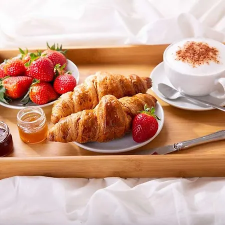 Nova Vista Deluxe & A Member Of Radisson Individuals Hotel