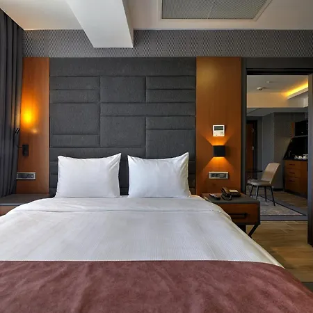 Nova Vista Deluxe & A Member Of Radisson Individuals *