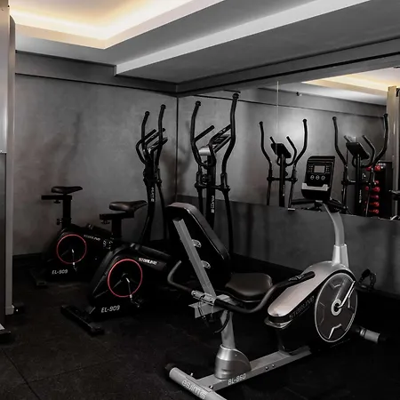 Nova Vista Deluxe & A Member Of Radisson Individuals Hotel *