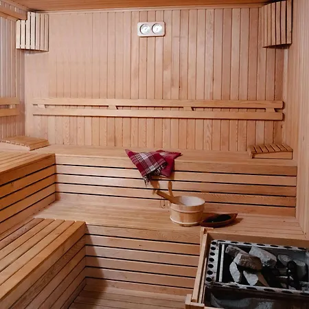 Nova Vista Deluxe & A Member Of Radisson Individuals Hotel *