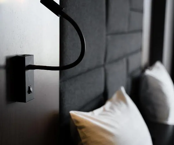 Nova Vista Deluxe & A Member Of Radisson Individuals *