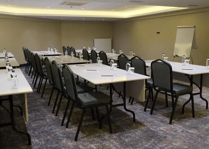 Nova Vista Deluxe & A Member Of Radisson Individuals *